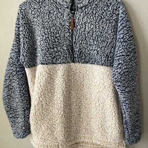 Time and Tru Two-Tone Sherpa Vest